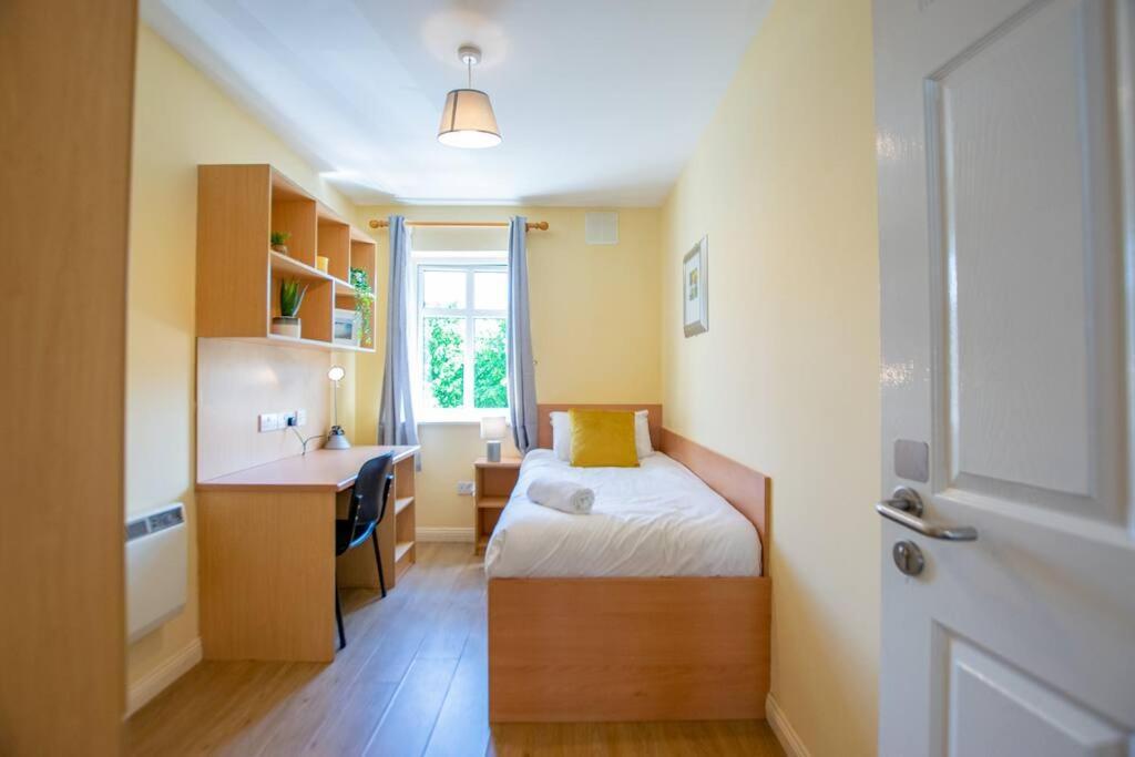 106 - The Townhouse By Shortstays Galway Exterior foto