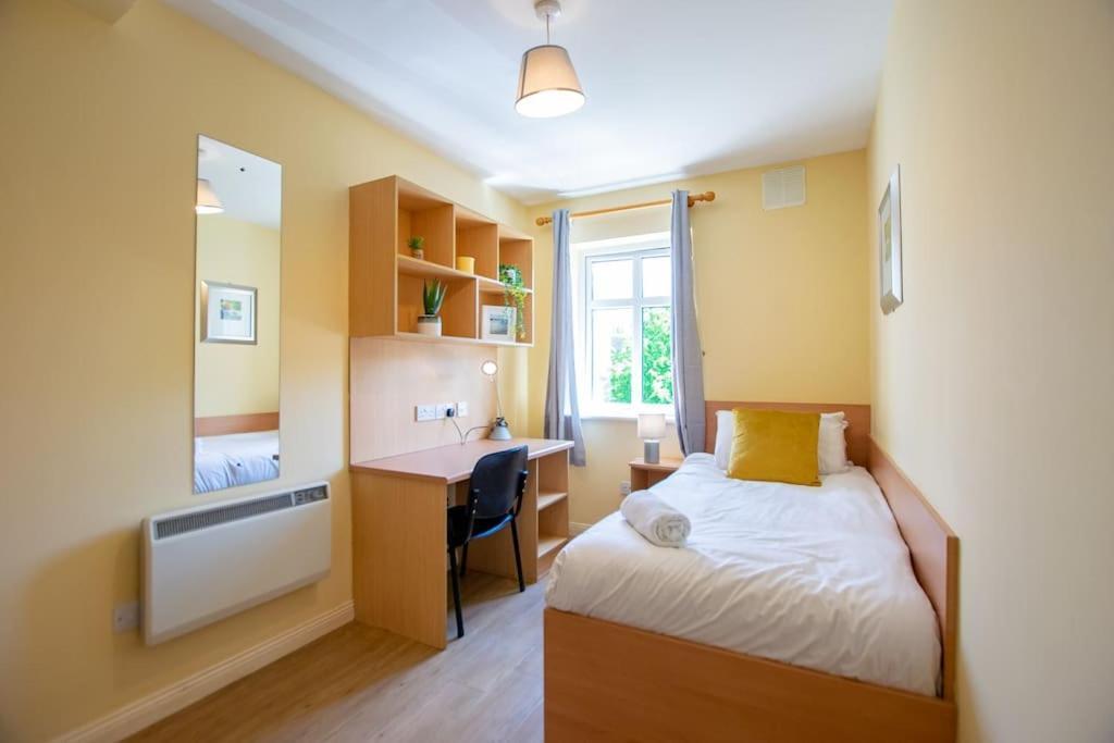 106 - The Townhouse By Shortstays Galway Exterior foto